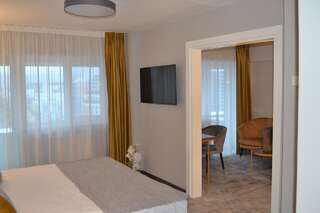 Отель Univers T Hotel Клуж-Напока-1