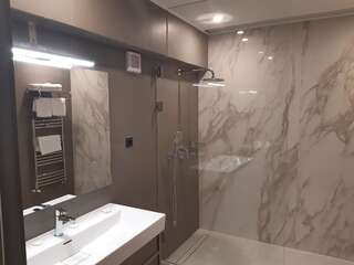 Отель Univers T Hotel Клуж-Напока Двухместный номер с 2 отдельными кроватями-5